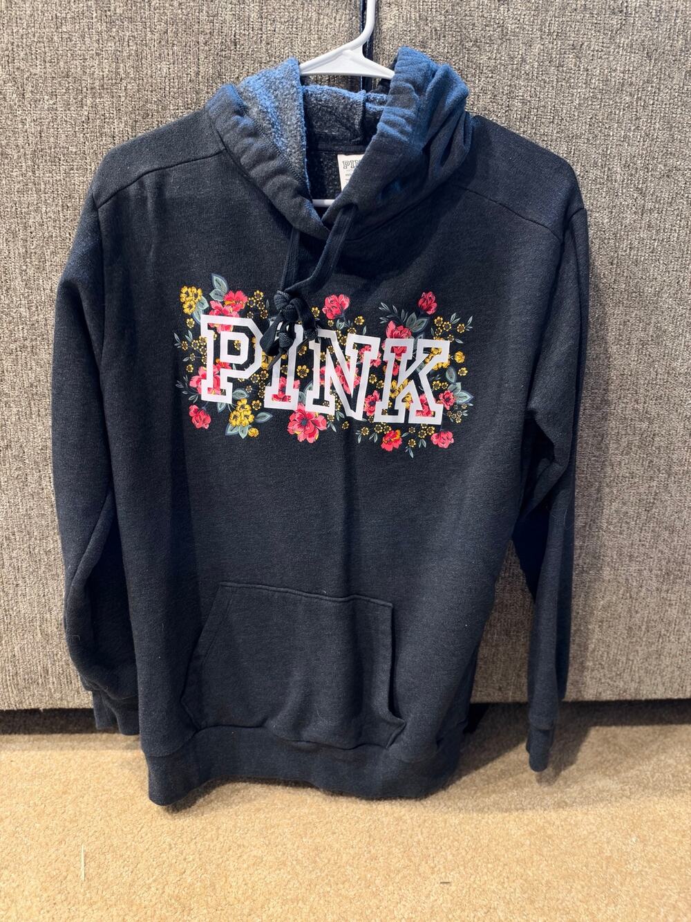 Women’s Victoria’s Secret PINK Gray W/ Floral Graphic Hoodie Size XS